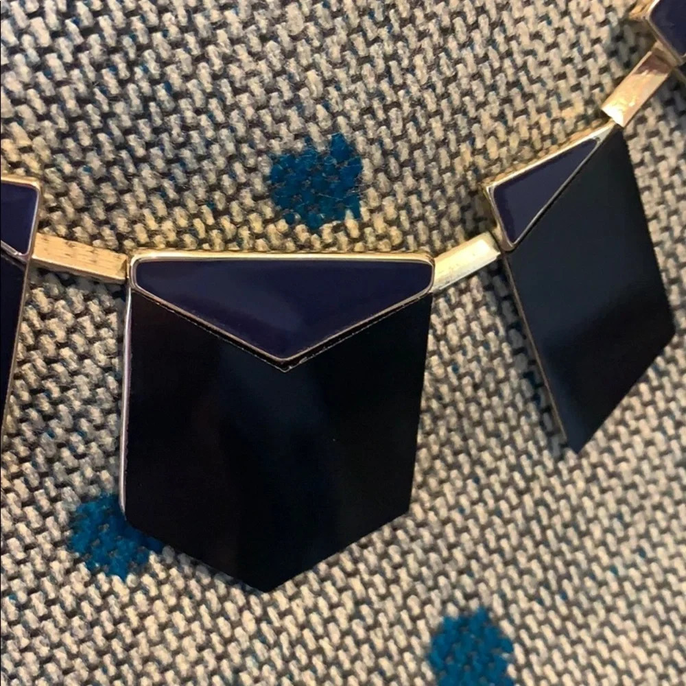 Unique necklace gold/black/bluish-purple - Picture 5 of 7